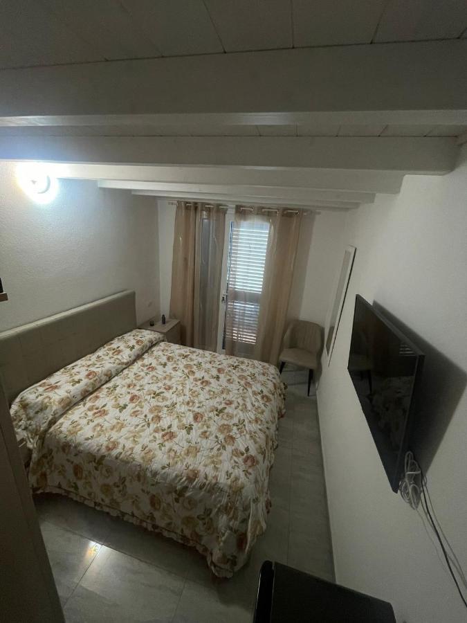 Bed and Breakfast La Perla Del Mare 2 La Caletta Exterior foto